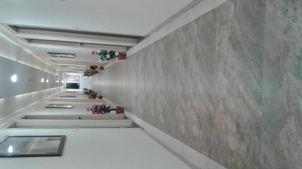 Hotel The Grand Parshwanath Sankeshvar Buitenkant foto